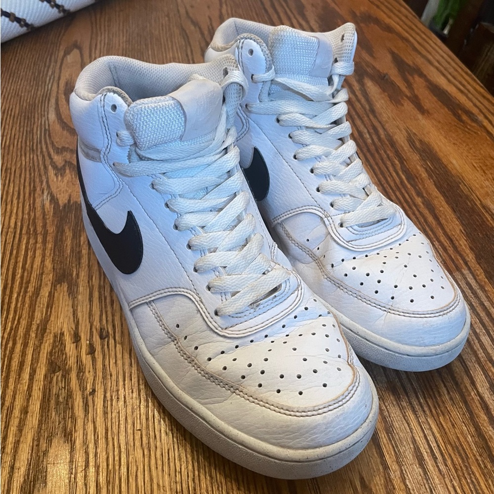 Nike High Tops Size 7.5 Mens